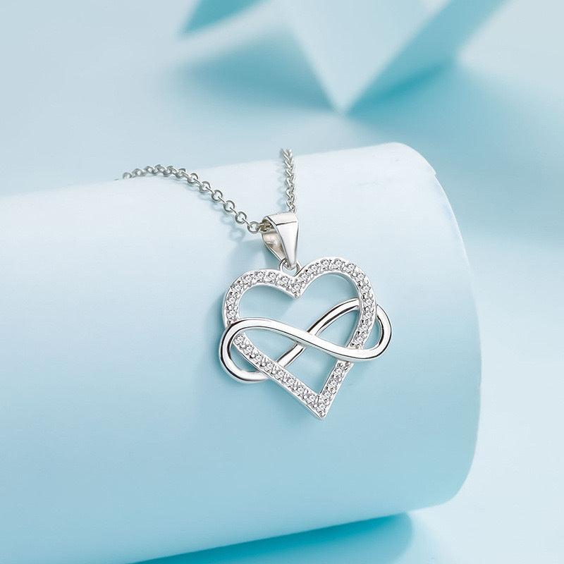 1pc Fashionable Infinite Heart Copper Necklace with Card and Gift Box Packaging